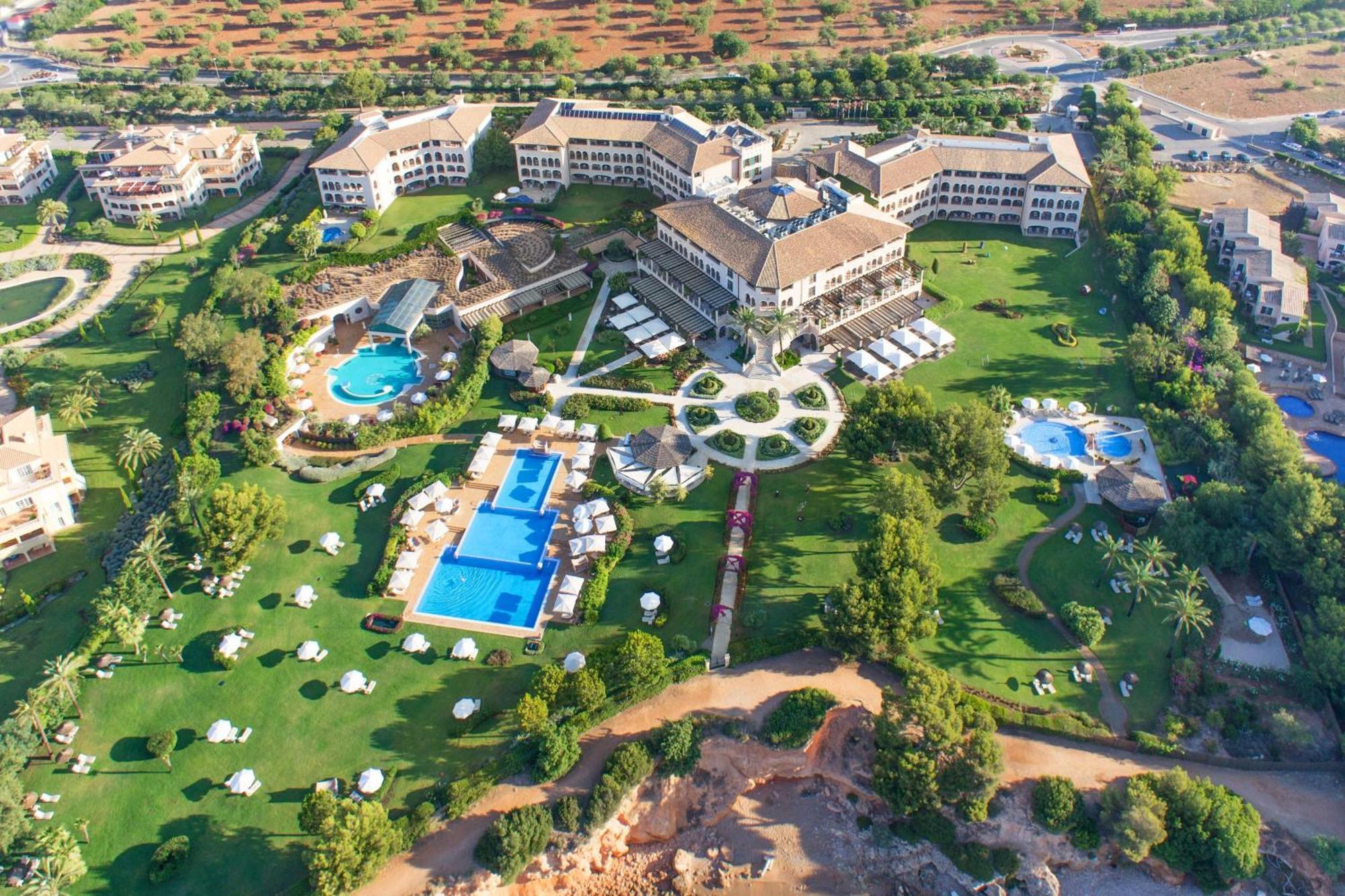 The St. Regis Mardavall Mallorca Resort Пальма Нова Экстерьер фото