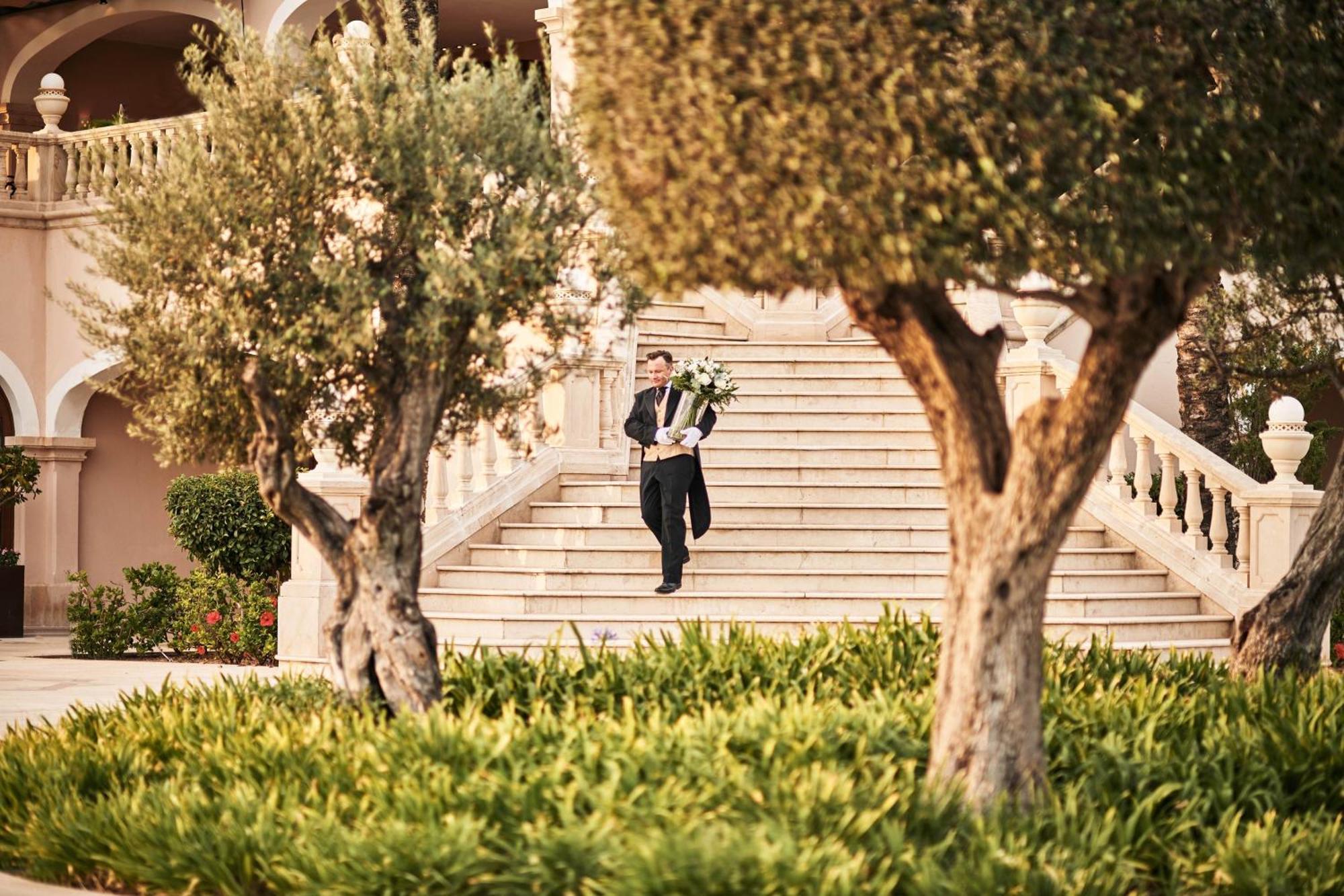 The St. Regis Mardavall Mallorca Resort Пальма Нова Экстерьер фото